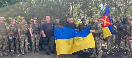 надал, прапор, тернопіль, передова, фронт, фото,  тернопільський тиждень